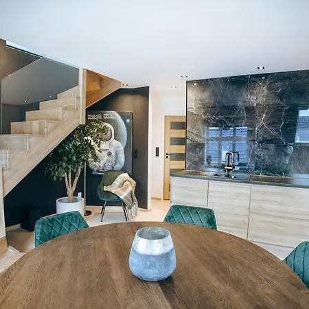 Penthouse - Luxurious With Fjord Views شقة