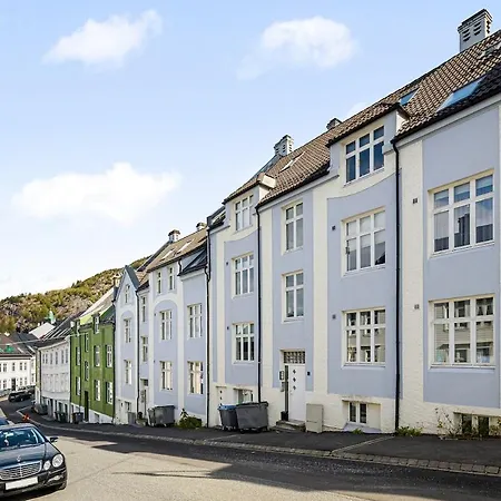 Penthouse - Luxurious With Fjord Views